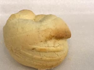 Porção de Biscoito de Queijo (06und)